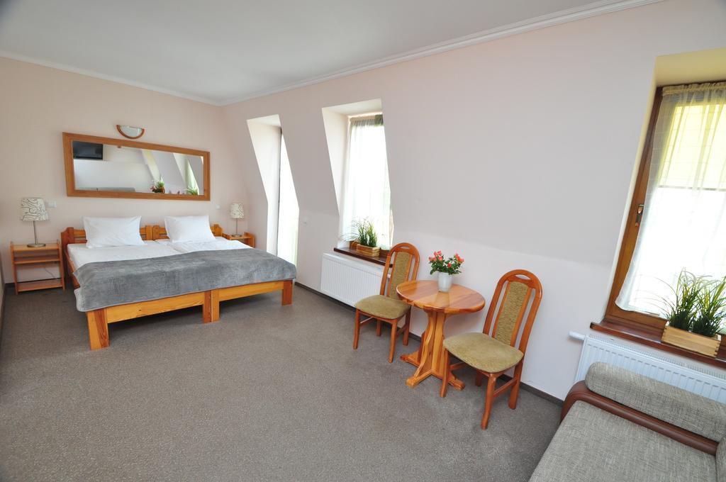 Aparthotel Mikolajki Habitación foto
